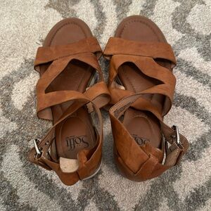 Sofft strappy sandals